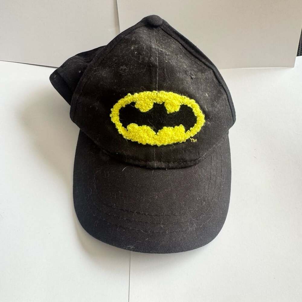 DC Comics Batman Black Hat Cap Yellow Embroidered Logo OSFM